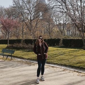 Meet your Posher, Hannah